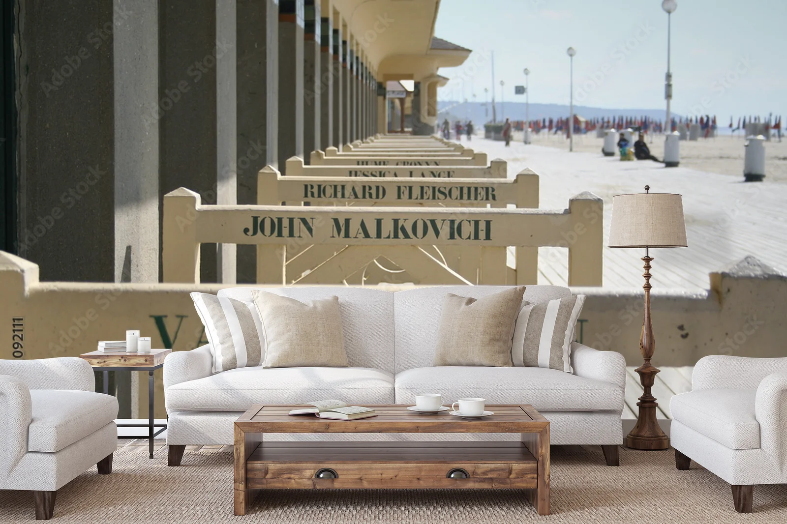 Promenada Deauville w subtelnych biało-niebieskich tonach