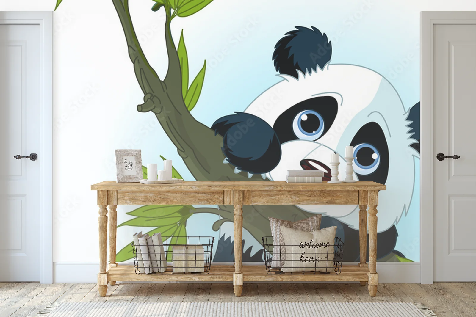 Urocza panda w wspinaczce na drzewo