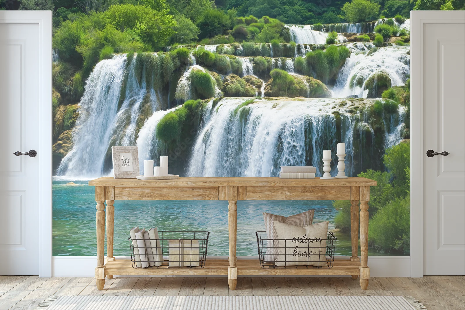 Ożywczy szum wodospadu w pastelowych odcieniach