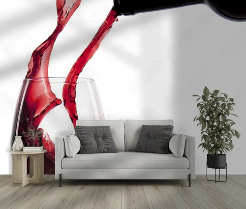Czerwone wino w chwili ulotnej magii