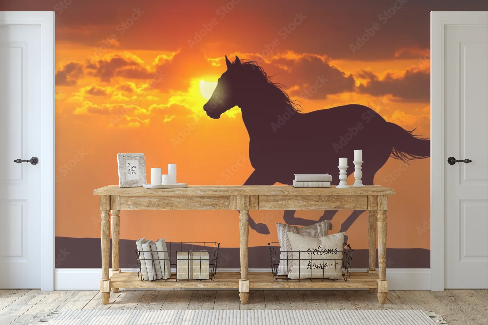 Zachwycający galop konia przy zachodzie słońca