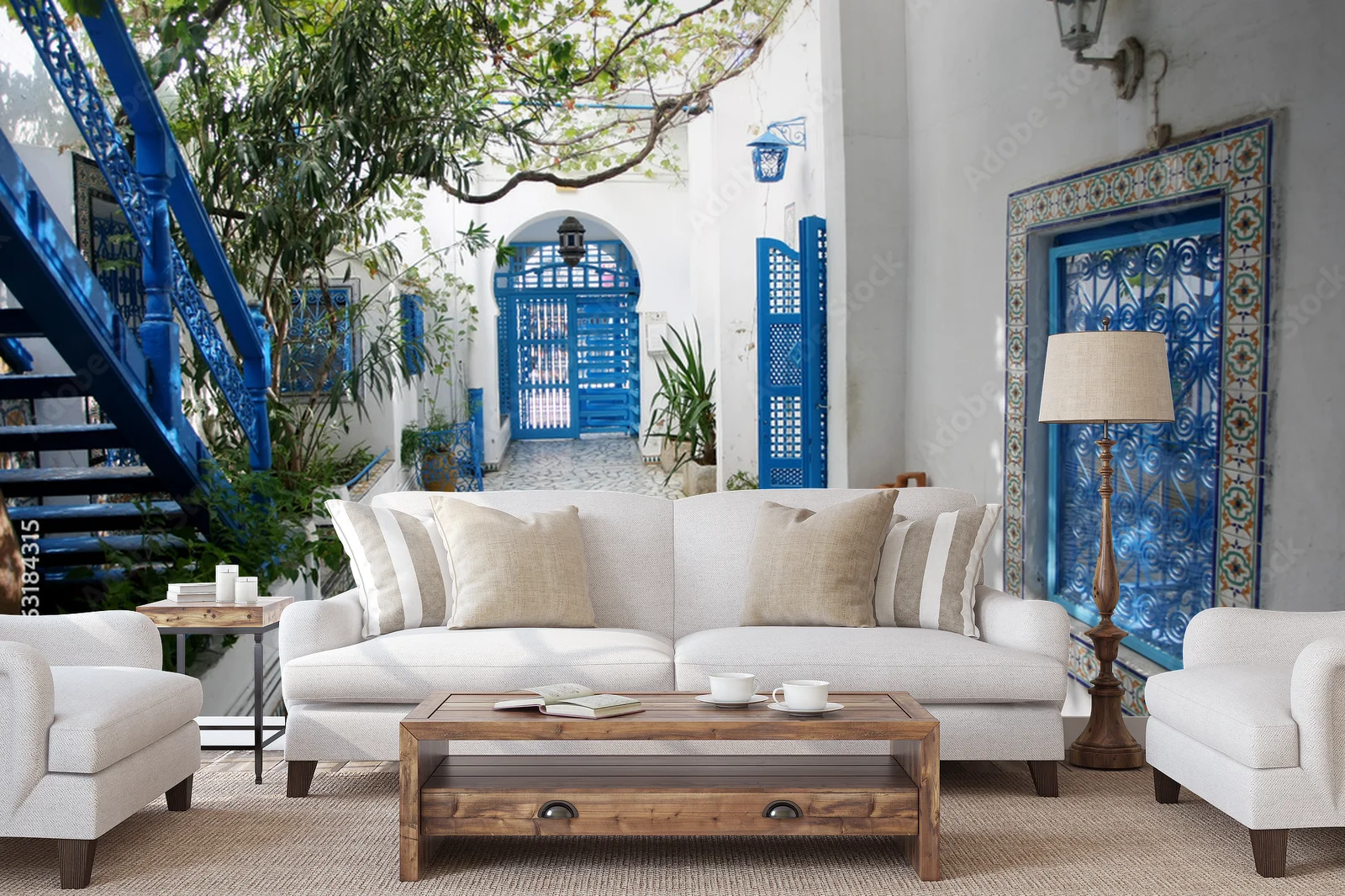 Wspomnienia z letniego dziedzińca w Sidi Bou Said