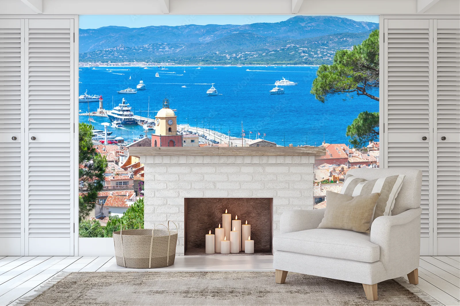 Panoramiczny widok na zatokę Saint-Tropez