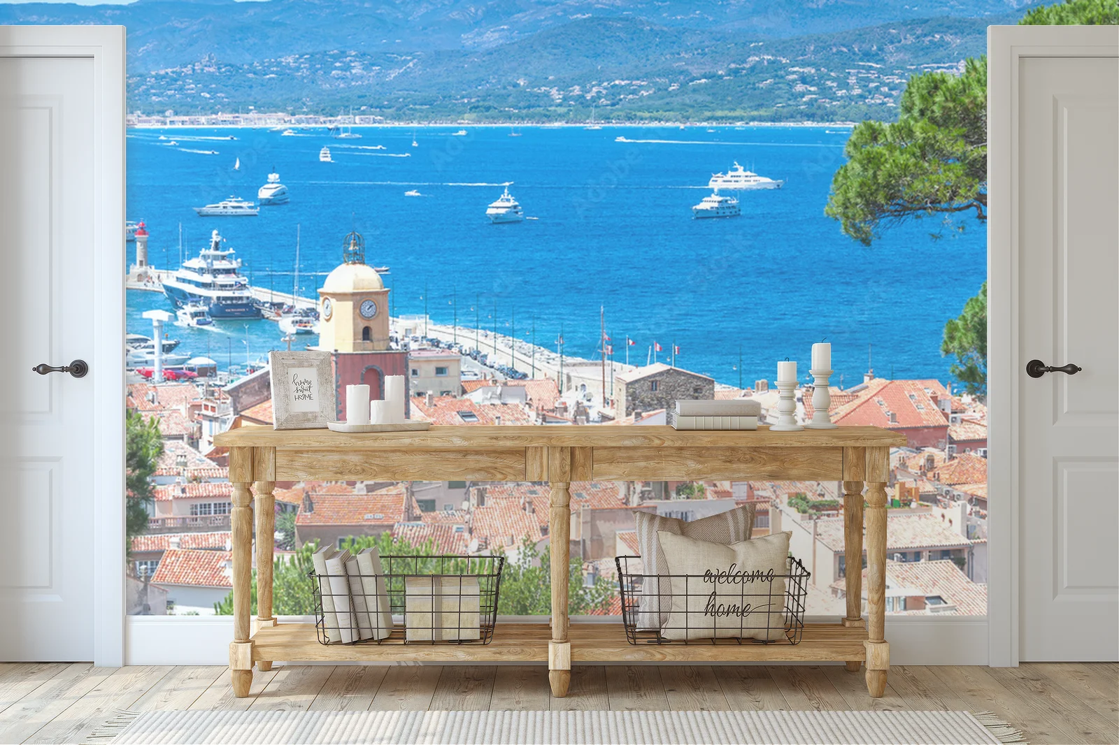Panoramiczny widok na zatokę Saint-Tropez