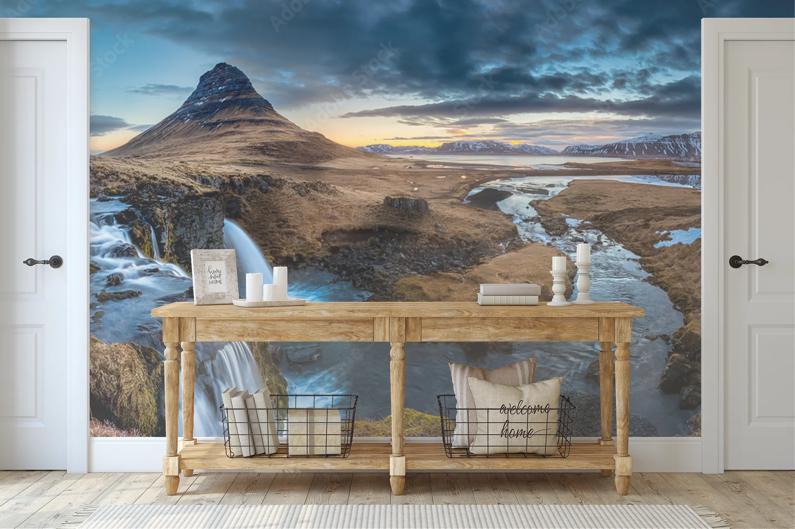 Poranek nad Kirkjufell - Esencja islandzkiego pejzażu