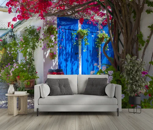 Czarujące patio w pastelowych odcieniach Andaluzji