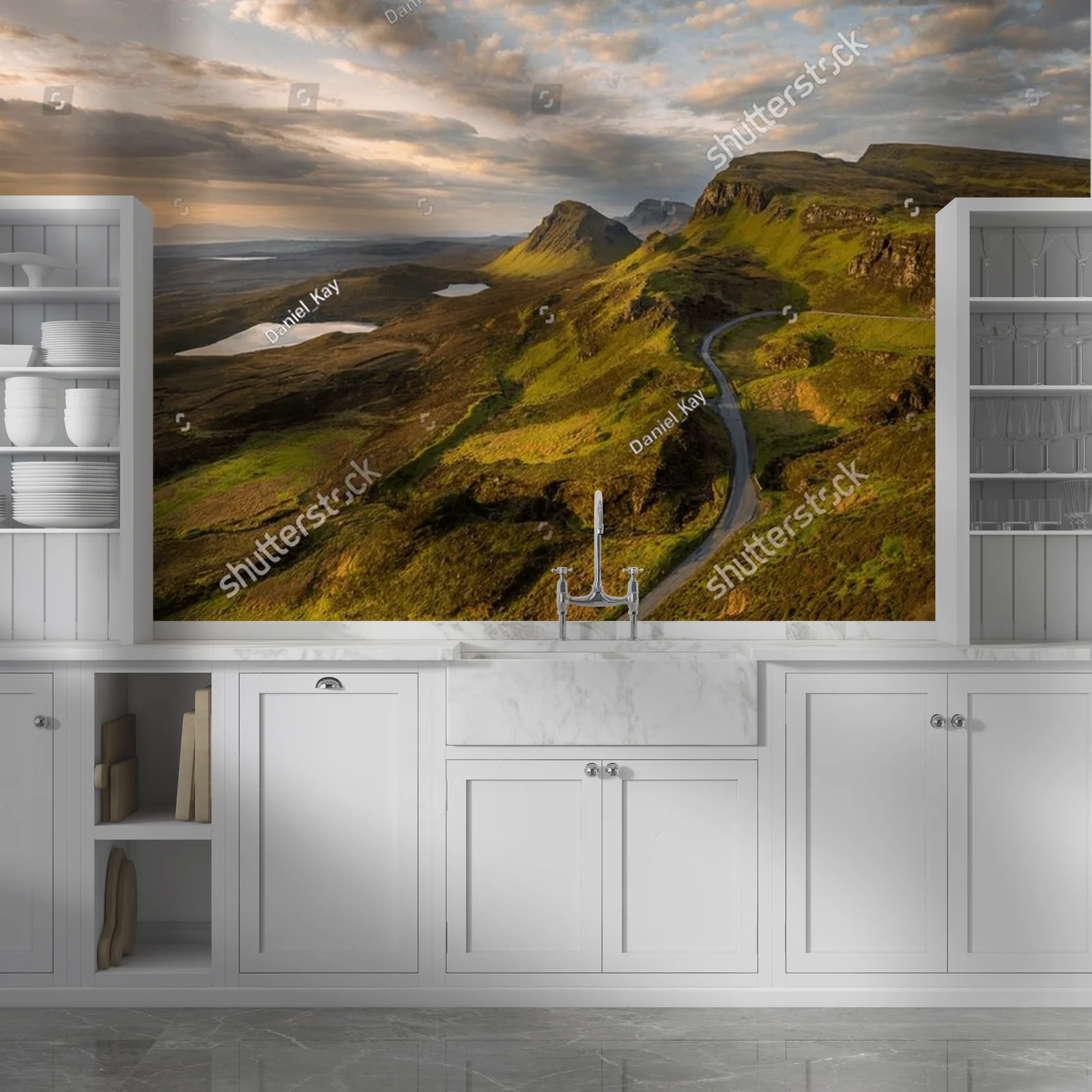Klify Quiraing w chmurach - malownicza panorama