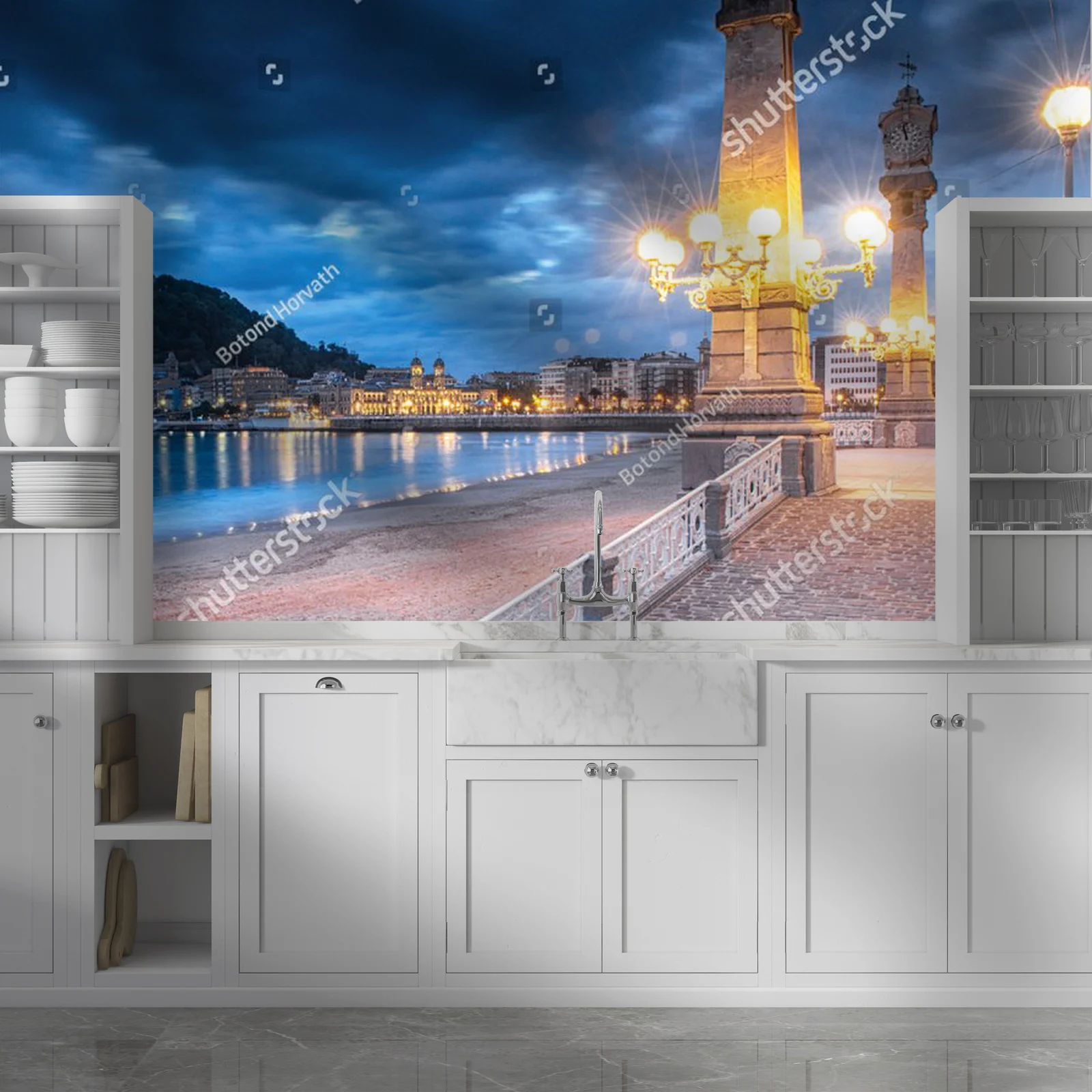 Nocna panorama San Sebastian w morskiej gamie