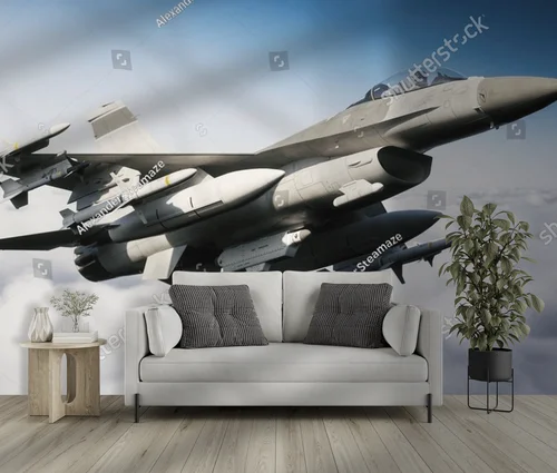 Dynamiczny lot F-16 w otchłani chmur