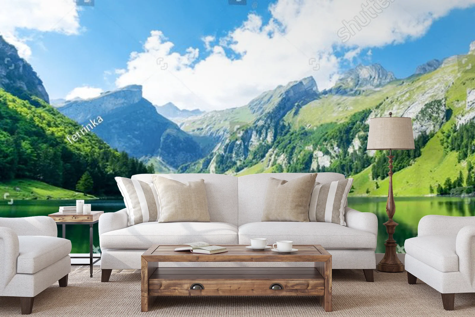 Alpejska panorama: Jezioro i majestatyczne góry