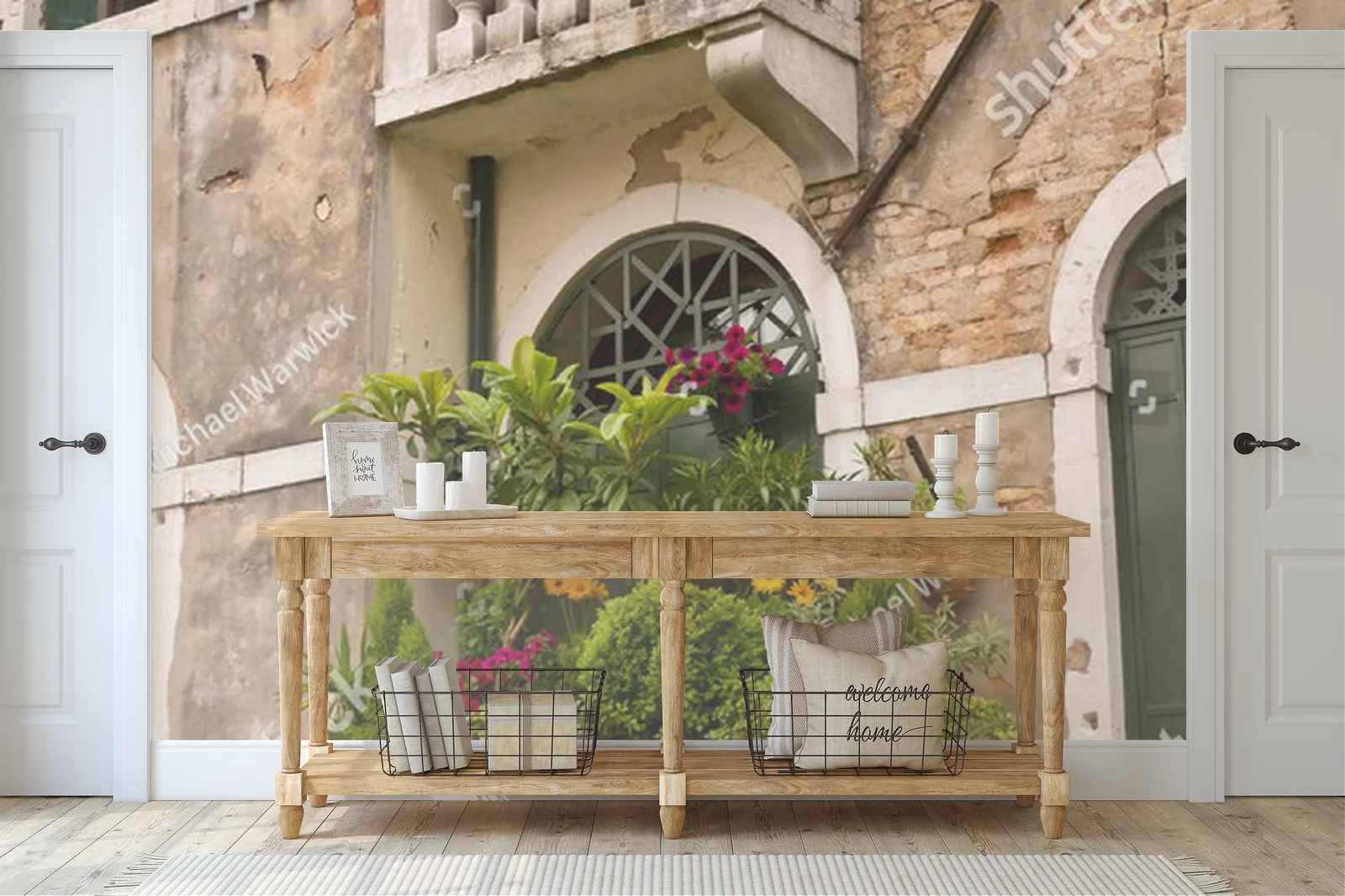 Urokliwe Włoskie Balkony z Kwiatami