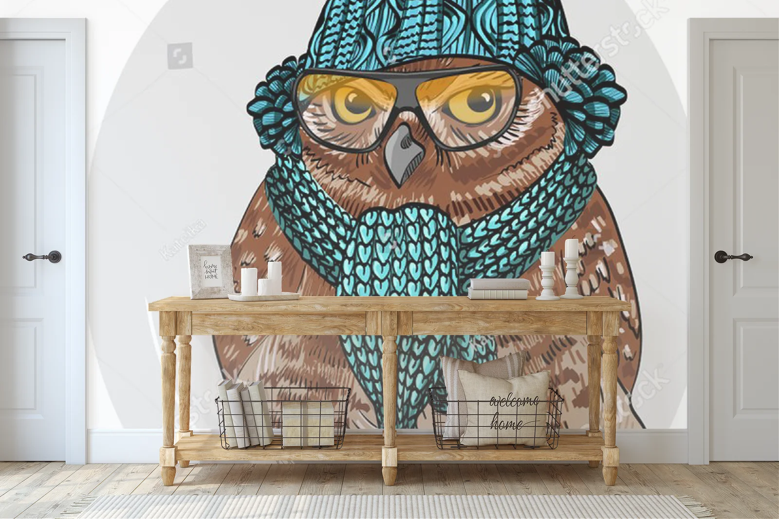 Urokliwy sowa w hipsterskim stylu
