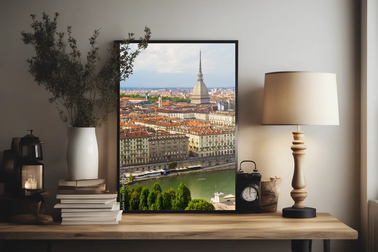 Panoramiczny widok na Torin z majestatyczną Mole Antonelliana