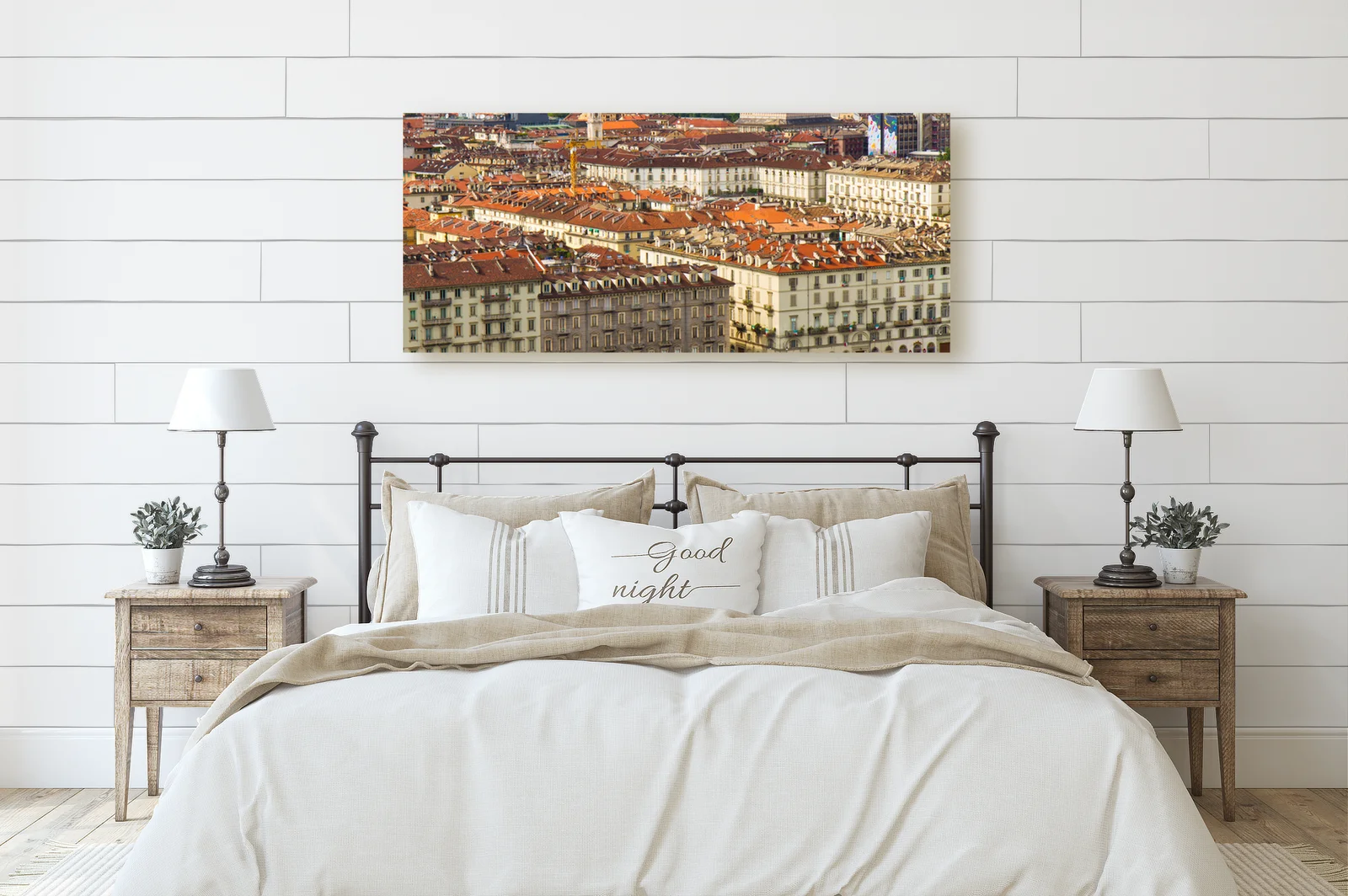 Panoramiczny widok na Torin z majestatyczną Mole Antonelliana