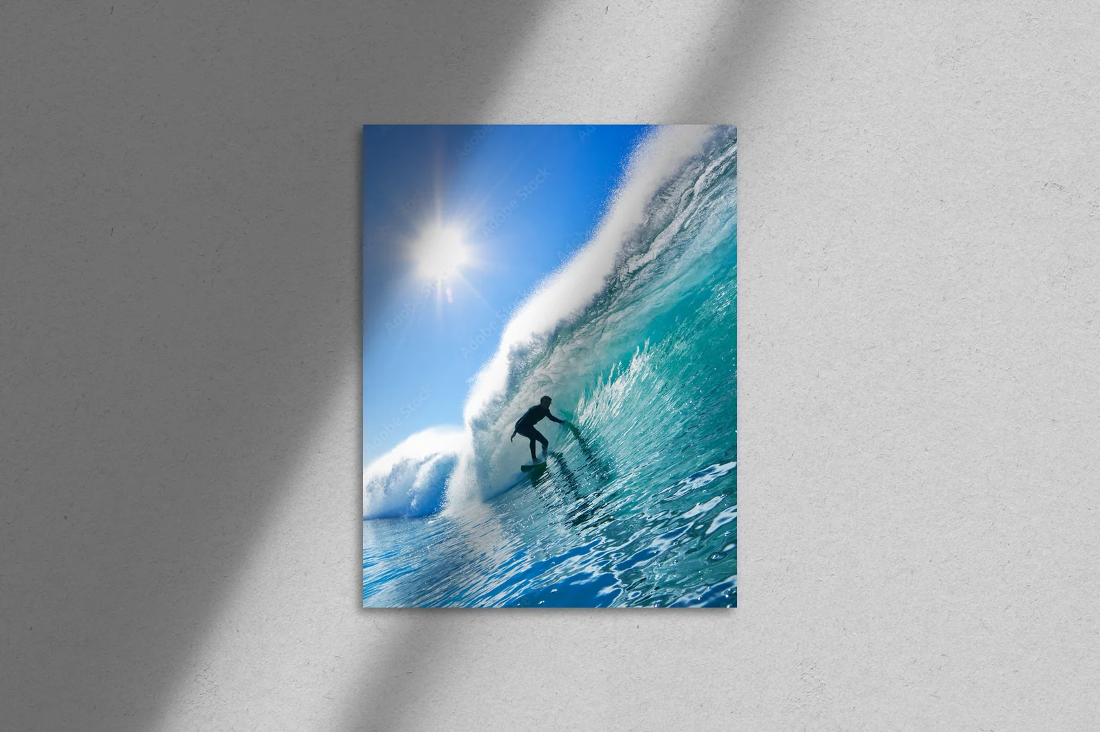 Energia fal surfingu w błękitnej toni