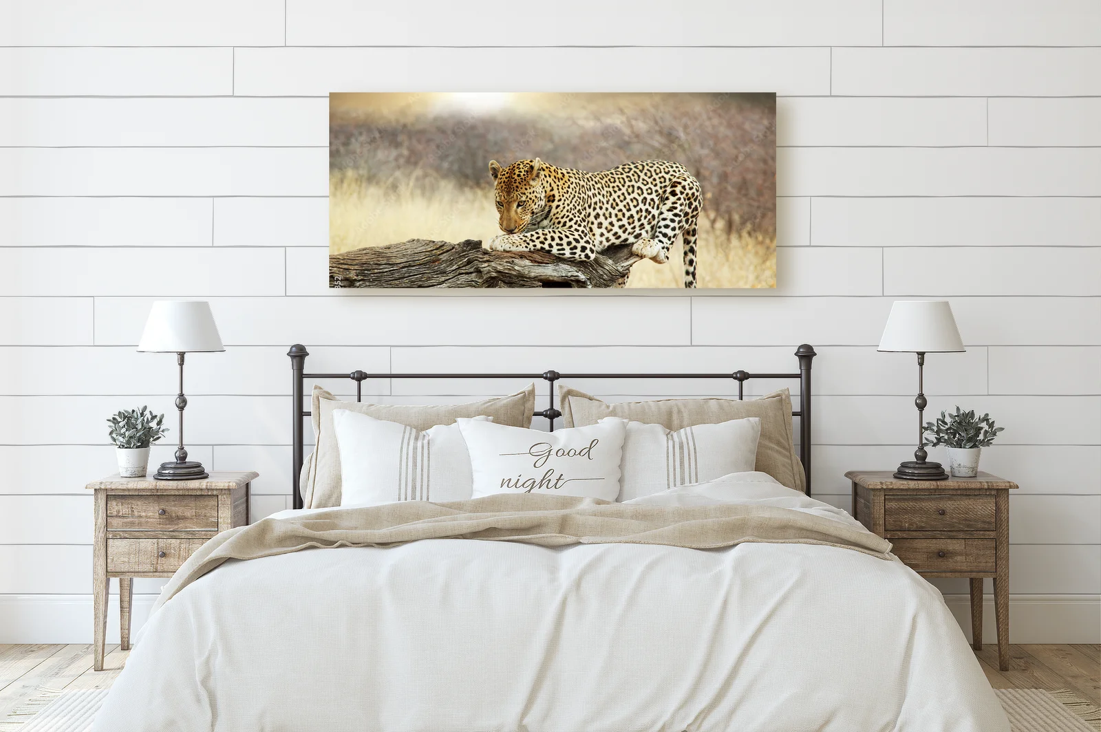 Elegancki leoparda w delikatnych odcieniach