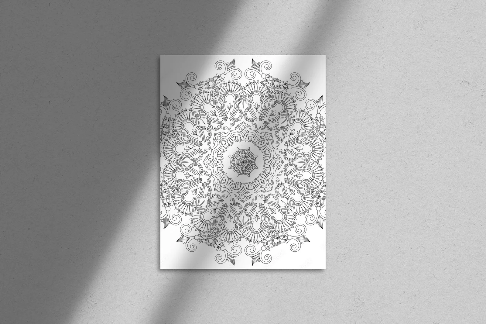 Zjawiskowy ornament w promiennej bieli