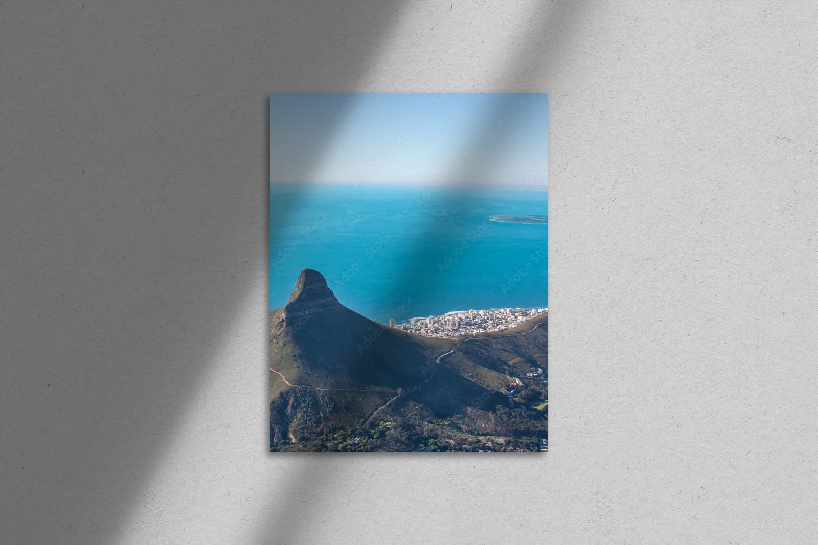 Majestatyczne krajobrazy Cape Town w błękicie