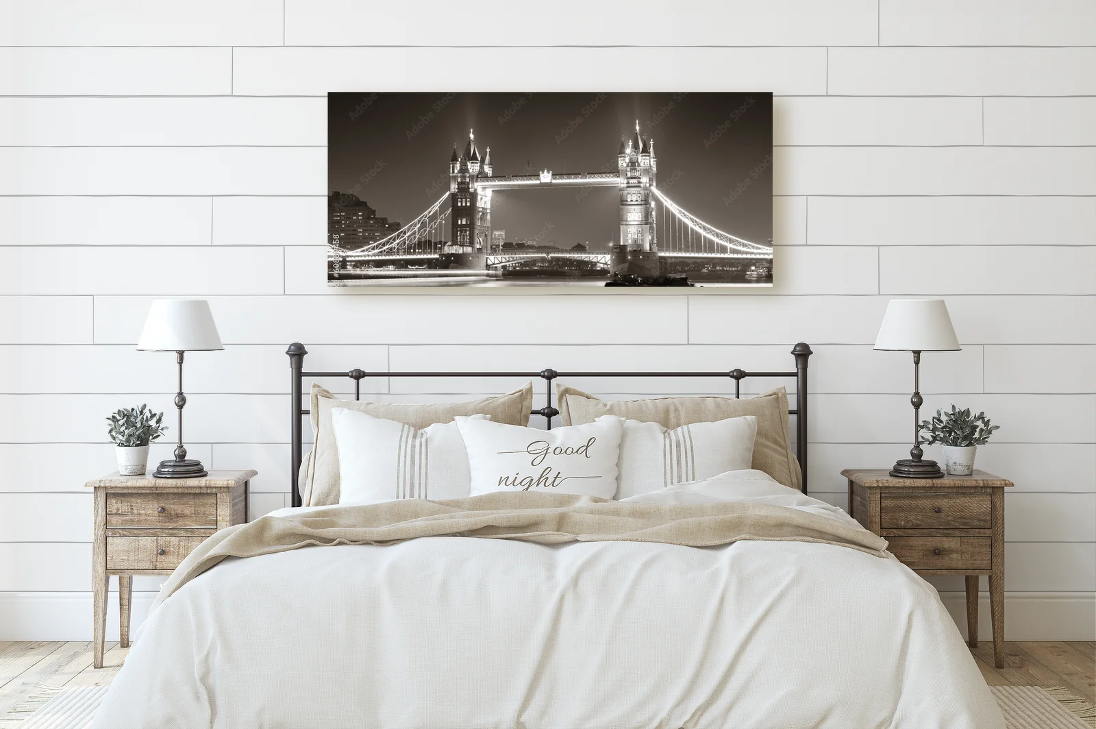 Wieczorny urok Tower Bridge w czerni i bieli