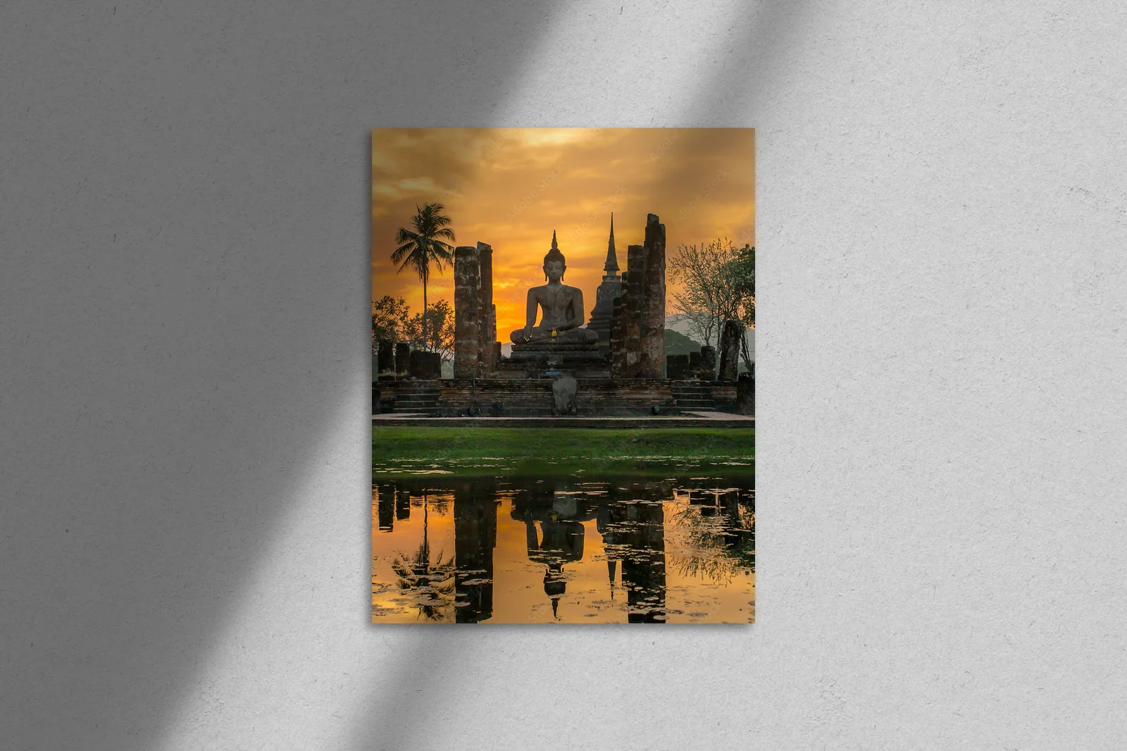Niezwykła atmosfera świątyni w Sukhothai