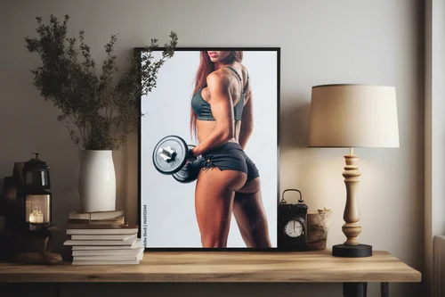 Piekno i siła kobiecego fitnessu w eleganckiej aranżacji
