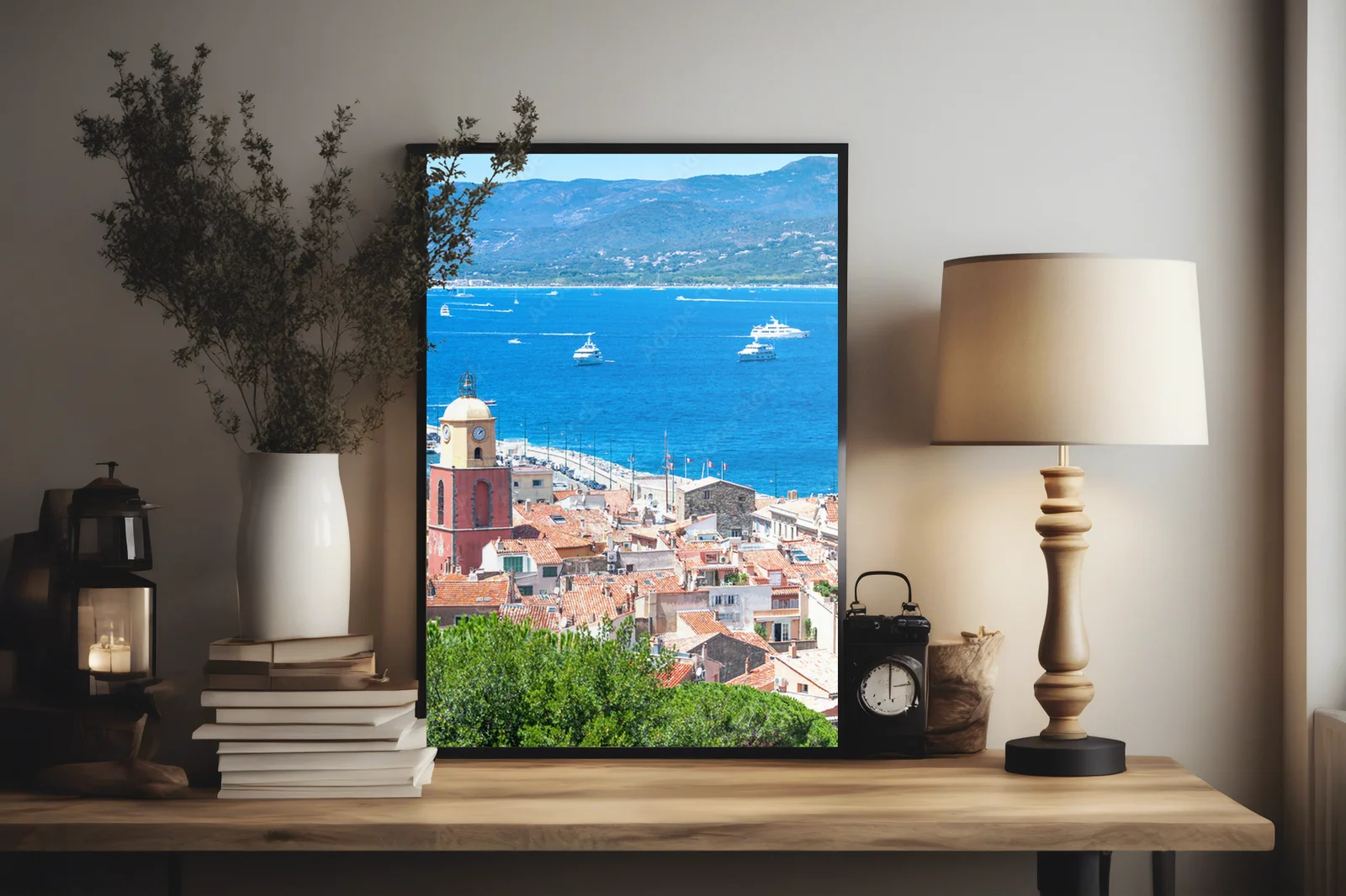 Panoramiczny widok na zatokę Saint-Tropez