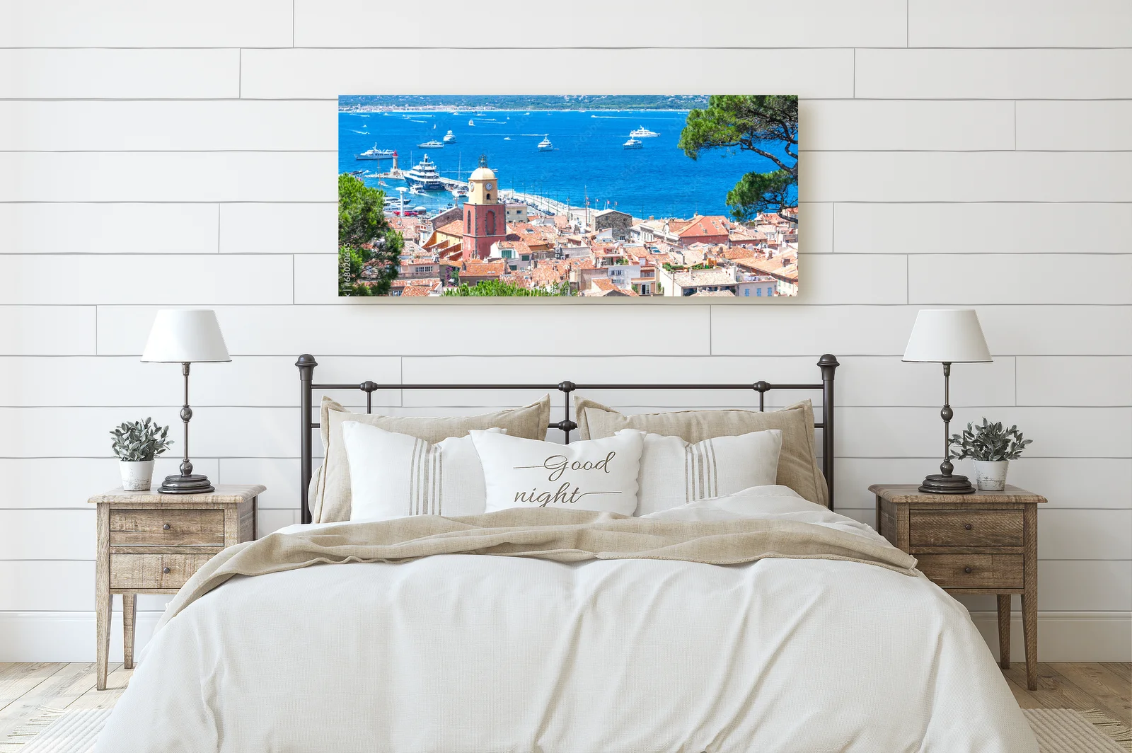 Panoramiczny widok na zatokę Saint-Tropez