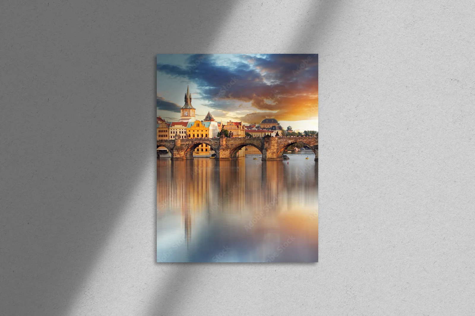Praga: Most Karola w malowniczych odcieniach