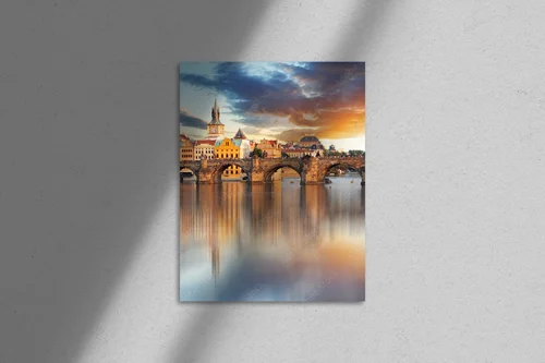 Praga: Most Karola w malowniczych odcieniach