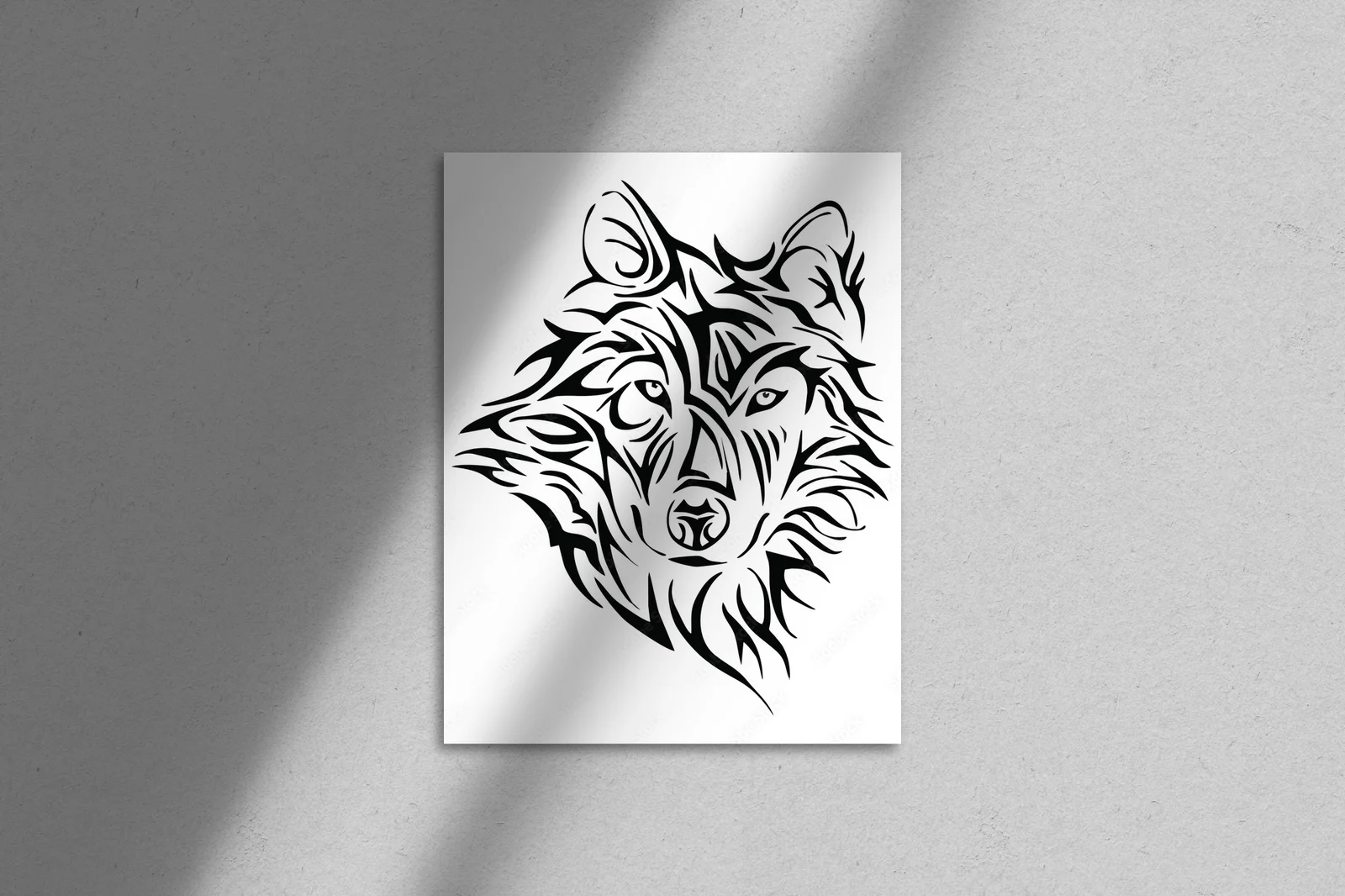 Fierce Wolf Emblem in Striking Black and White