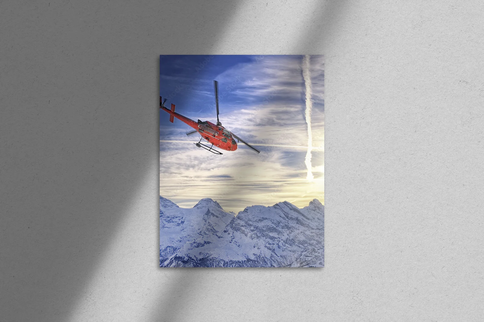 Czerwony helikopter w alpejskim raju