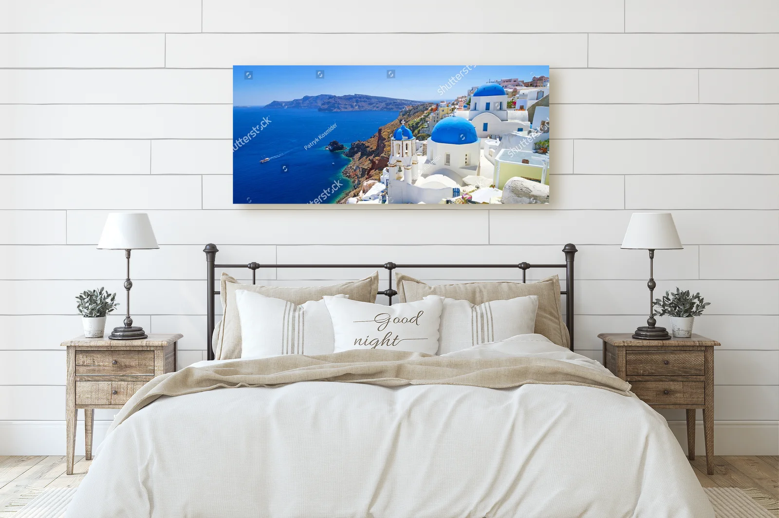 Biało-niebieska architektura Oia w Santorini