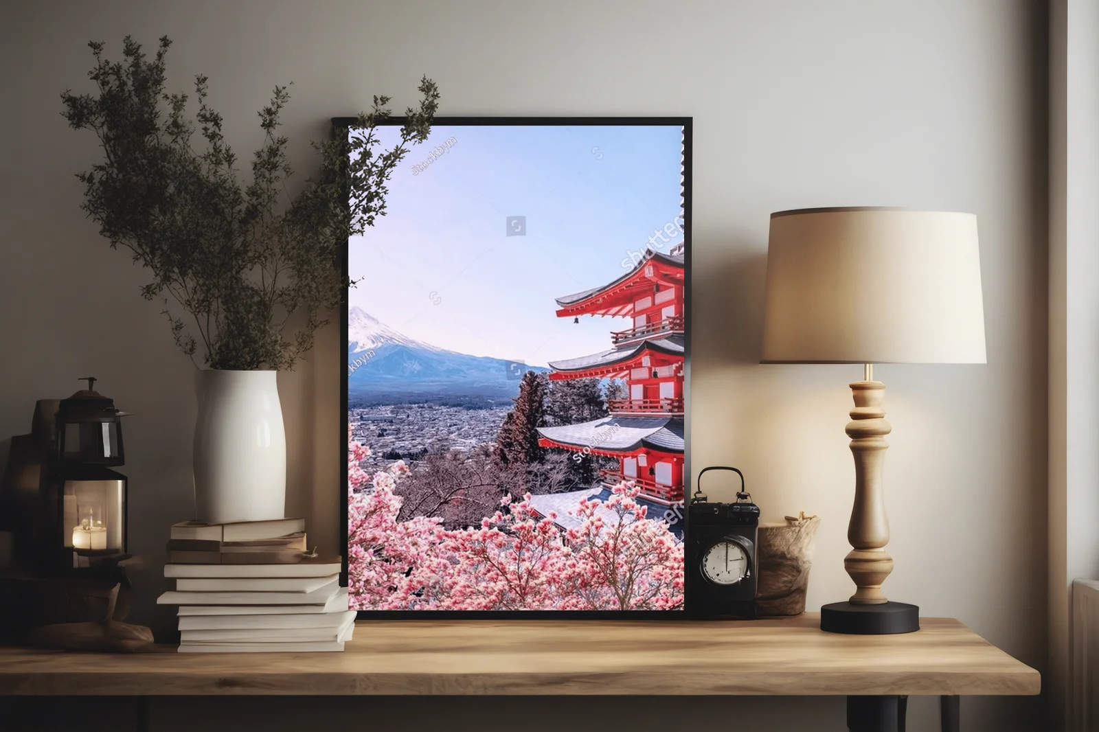 Urok Sakura nad Chureito z Fuji w tle