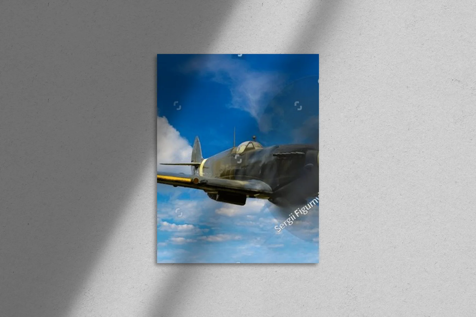 Ikona historii: Spitfire w błękitnym niebie