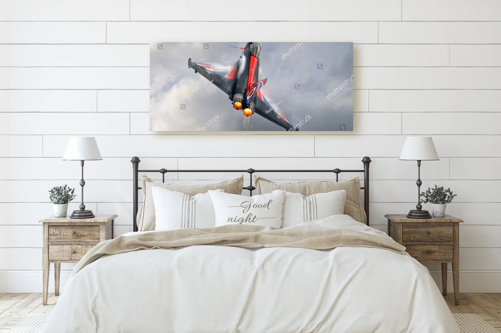 Czarujące niebo w barwach RAF Typhoon Blackjack