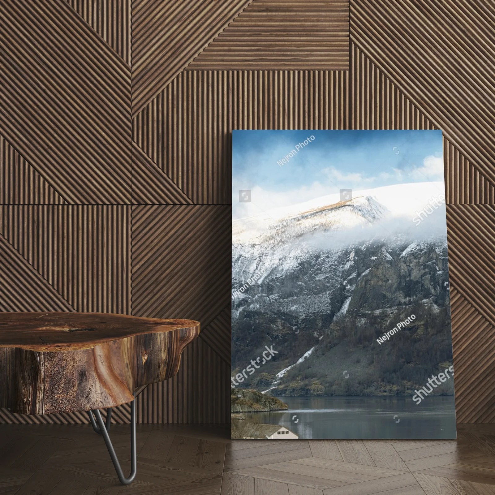 Majestatyczne góry nad fiordem Aurlandsfjord