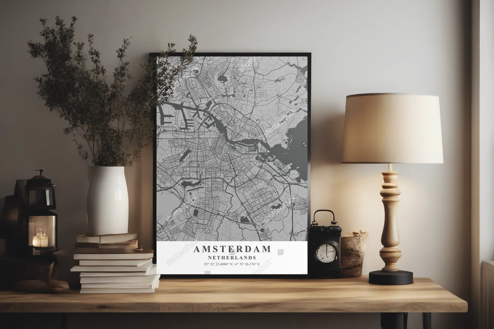 Monochromatyczna mapa Amsterdamu w szarościach