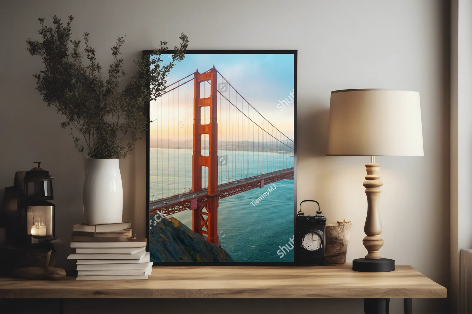 Poranny blask golden gate w malowniczym Marin