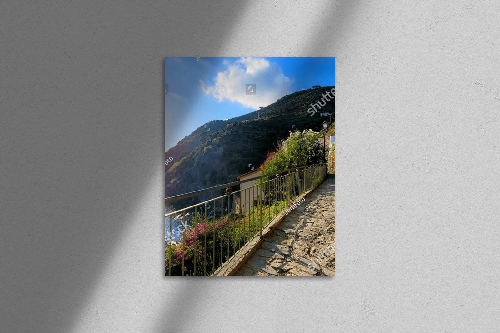 Magia Cinque Terre - ścieżka wśród błękitu