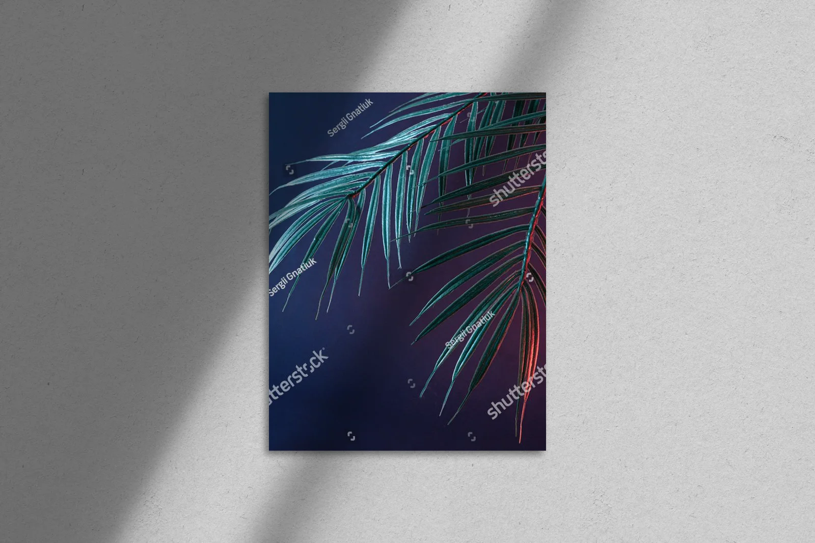 Neonowe palmy w vintage'owej atmosferze