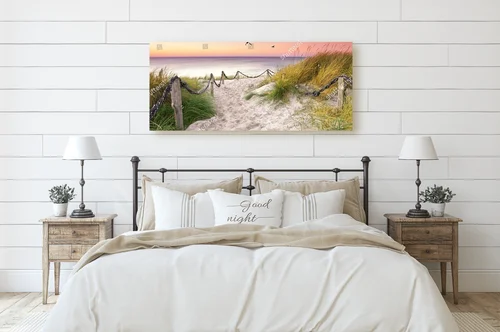 Romantyczna plaża w pastelowych barwach