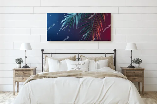 Neonowe palmy w vintage'owej atmosferze