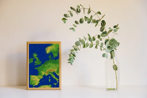Mapa Europy Zachodniej w odcieniach elektrycznego błękitu