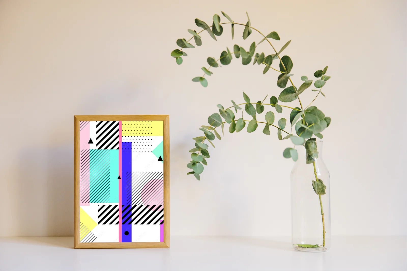 Kreatywne geometrie w stylu retro lat 80-tych