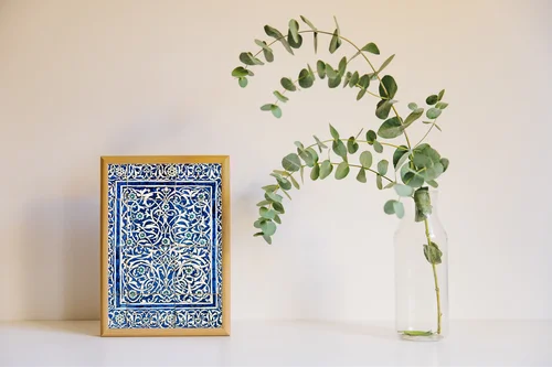 Wschodnie inspiracje w eleganckich odcieniach