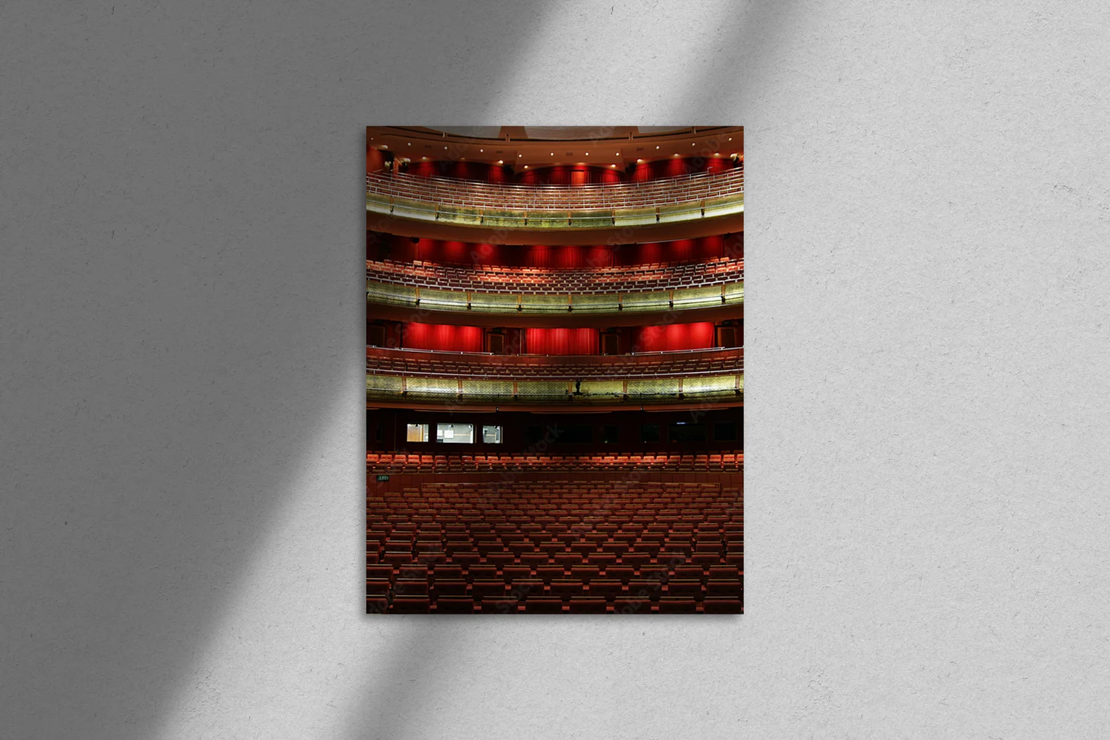 Wielkie emocje w eleganckim teatrze