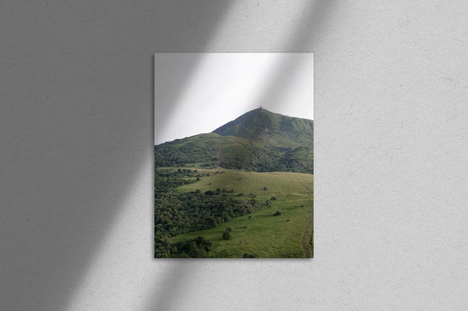 Malownicza harmonii Auvergne w delikatnych tonach