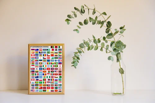 Harmonijne kolory narodów w minimalistycznym stylu