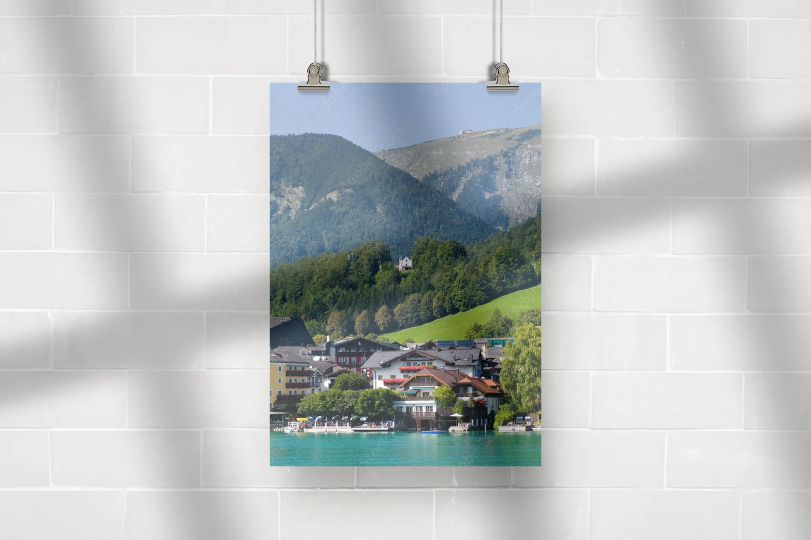 Urokliwy krajobraz nad jeziorem St. Wolfgang