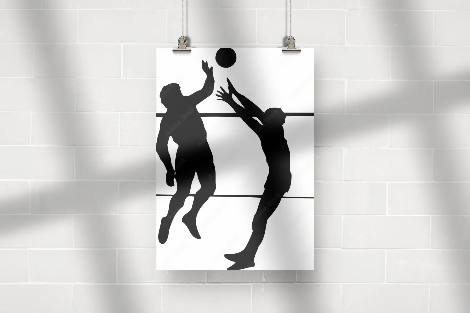 Dynamiczne sylwetki sportowców w akcji